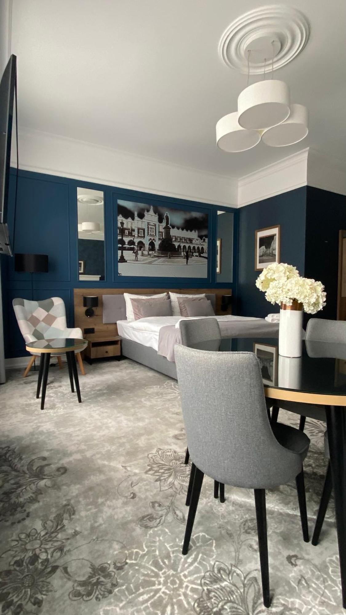 Vinfort Aparthotel Cracovie Extérieur photo