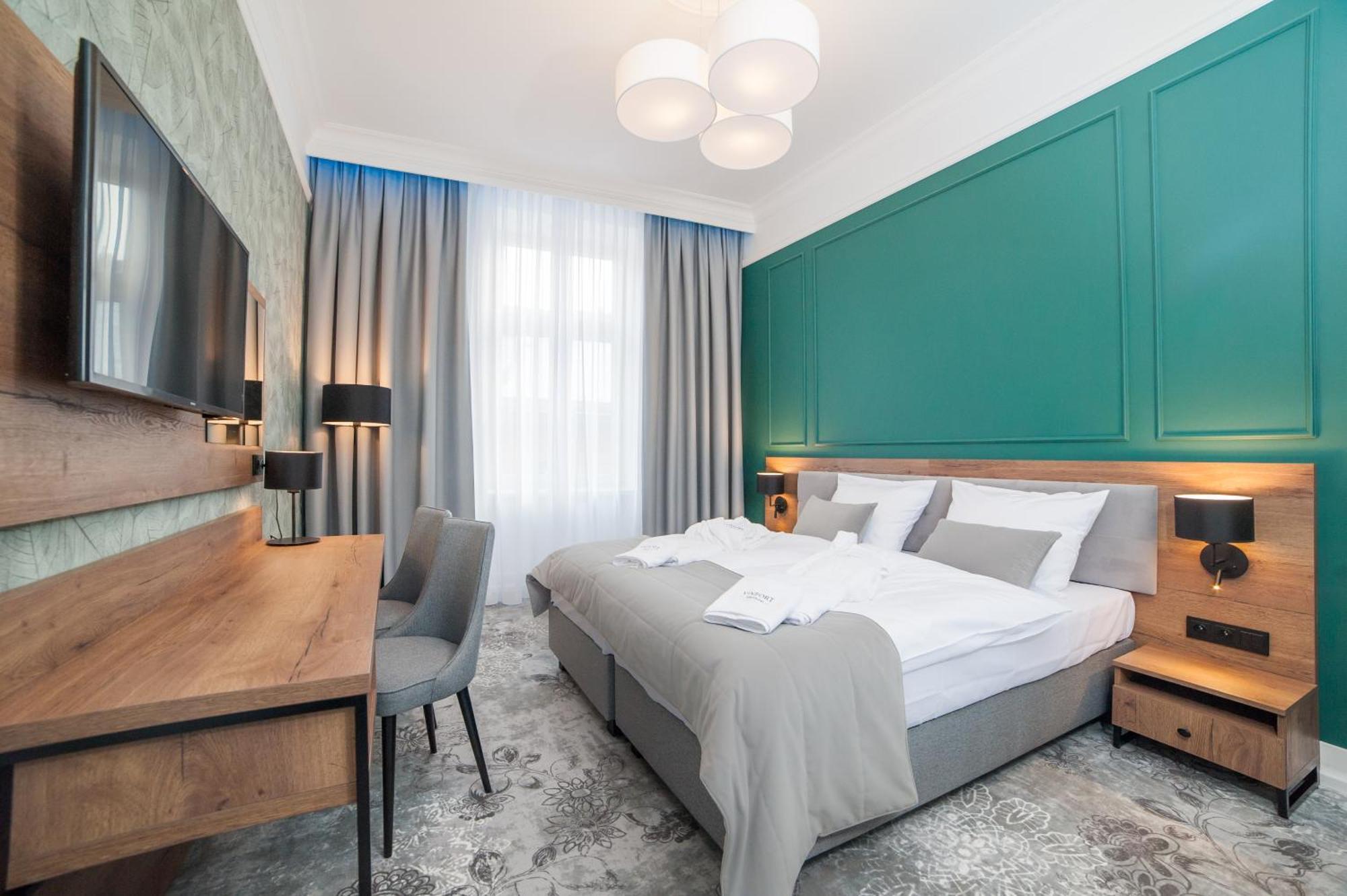 Vinfort Aparthotel Cracovie Extérieur photo