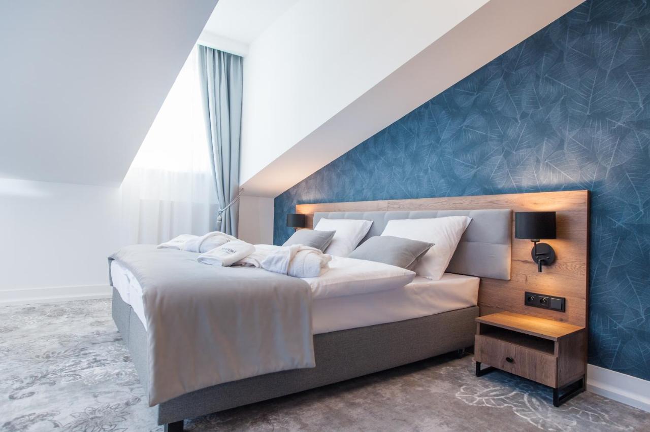 Vinfort Aparthotel Cracovie Extérieur photo