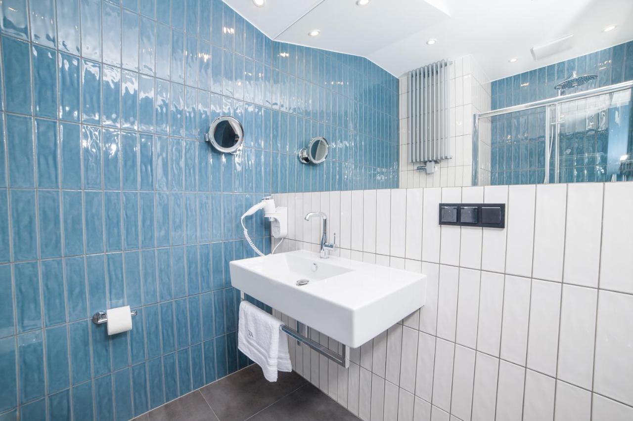 Vinfort Aparthotel Cracovie Extérieur photo
